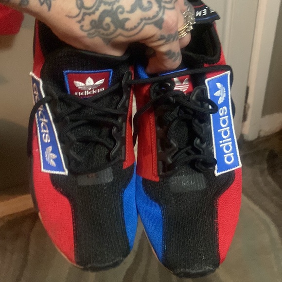 Adidas NMD_R1 V2  running sneakers mens size 8 1/2. Red, white, blue and black - Picture 4 of 4